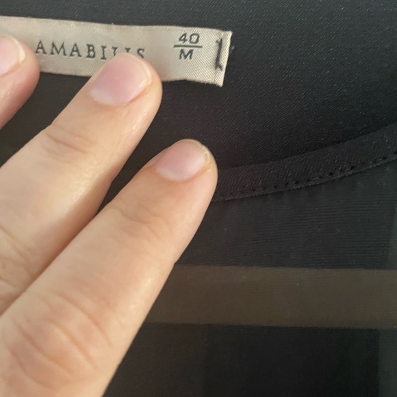 Chic blouse - Picture 3 of 3